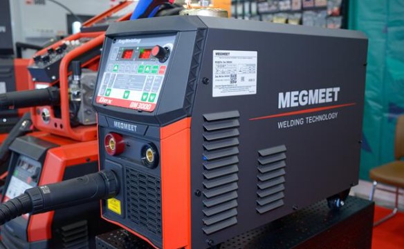 麦格米特全数字化工业焊接电源